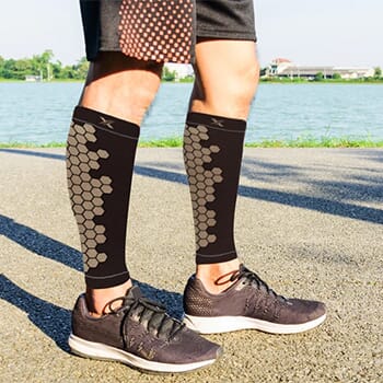  Sparthos Calf Compression Sleeves (Pair) – Leg Compression Socks  for Men and Women – Shin Splint Calf Pain Relief Calf Calves Blood  Circulation Sports Support Running Walking Cycling Yoga (Beige-S) 